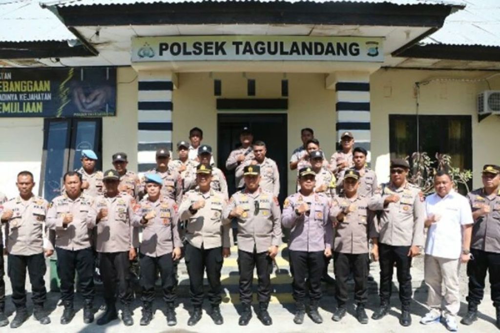 Kapolda dan PJU patroli kamtibmas di Tagulandang pascaerupsi Gunung&nbsp;Ruang