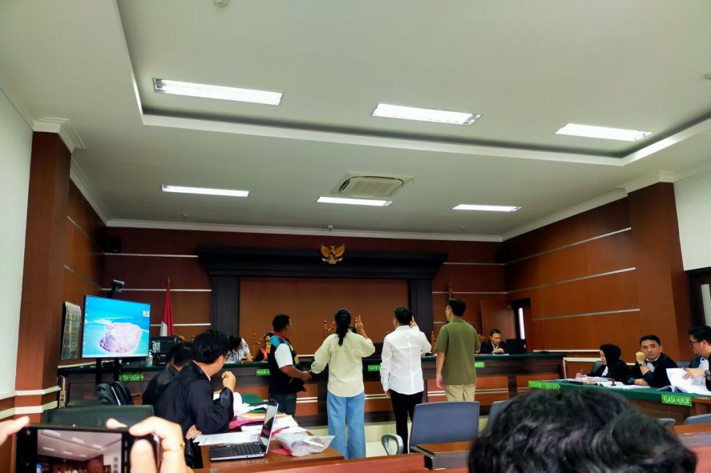 Penasihat hukum hadirkan dosen Unsrat bersaksi di sidang pidana&nbsp;pemilu
