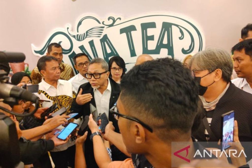 Mendag: Barang China akan kena bea masuk hingga 200&nbsp;persen