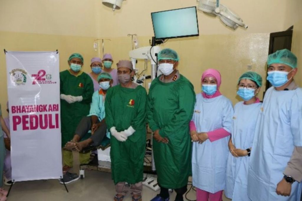 Polda Sulut gelar bakti kesehatan operasi celah bibir dan&nbsp;katarak