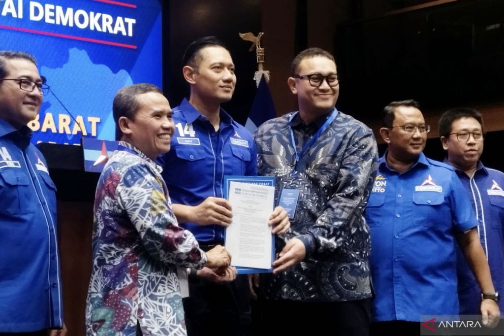 Selebritis Gilang Dirga diusung bakal calon Wakil Bupati Bandung&nbsp;Barat