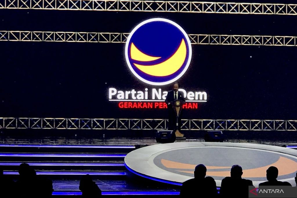 Hadiri Kongres Nasdem, Jokowi merasa bernostalgia dengan Surya&nbsp;Paloh